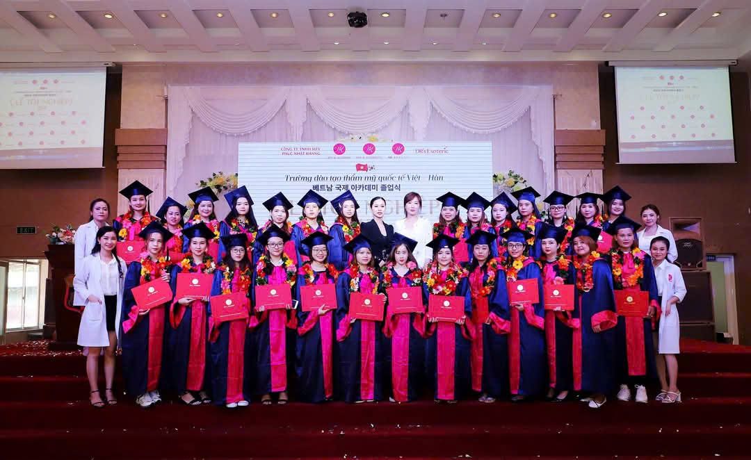 Đồng hành đào tạo hàng trăm học viên